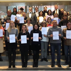 Happy UCS people with Innopeda certificates